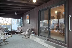 17 Rhode Island Ave, Johnston, RI 02919 - Photo 20