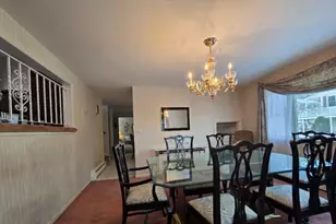 17 Rhode Island Ave, Johnston, RI 02919 - Photo 12