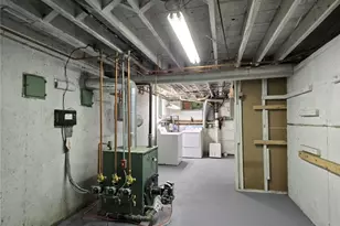 17 Rhode Island Ave, Johnston, RI 02919 - Photo 42