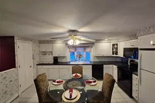 17 Rhode Island Ave, Johnston, RI 02919 - Photo 6