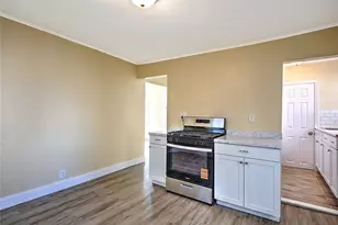 67 Joslin St, Providence, RI 02909 - Photo 10