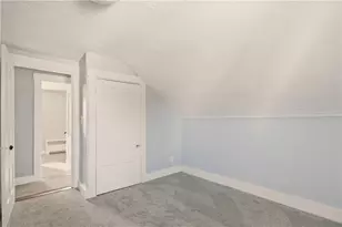 65 Maple Ave, Middletown, RI 02842 - Photo 18