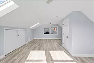 37 Tyndall Ave, Providence, RI 02908 - Photo 22