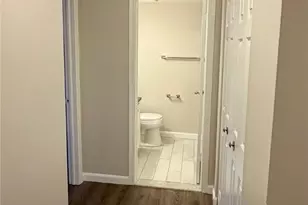 3 Admiralty Dr, Middletown, RI 02842 - Photo 12