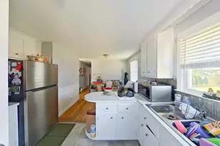 19 Flint Corn Rd, Portsmouth, RI 02871 - Photo 4