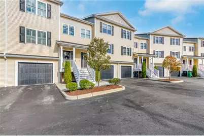 3800 Post Road #4, Warwick, RI 02886 - Photo 1
