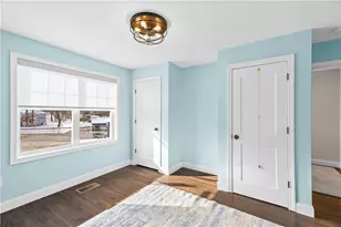 3800 Post Rd, Warwick, RI 02886 - Photo 18