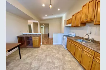 16 Clearview Avenue #B, Portsmouth, RI 02871 - Photo 4