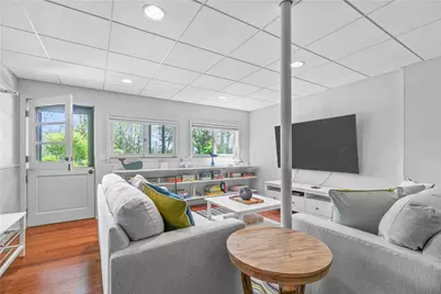 38 Sea View Avenue, South Kingstown, RI 02879 - Photo 14