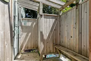 38 Seaview Ave, South Kingstown, RI 02879 - Photo 32