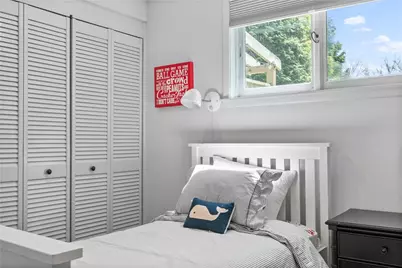 38 Sea View Avenue, South Kingstown, RI 02879 - Photo 28