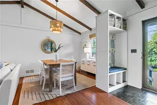 38 Seaview Ave, South Kingstown, RI 02879 - Photo 4