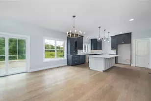4 Upper Farm Wy, Johnston, RI 02919 - Photo 8