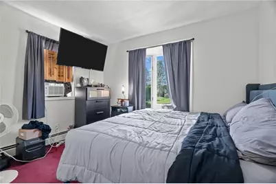 129 Simmonsville Avenue, Johnston, RI 02919 - Photo 18