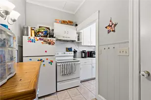 94 John St, East Providence, RI 02914 - Photo 4