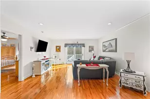 1520 Chopmist Hill Rd, Scituate, RI 02857 - Photo 10