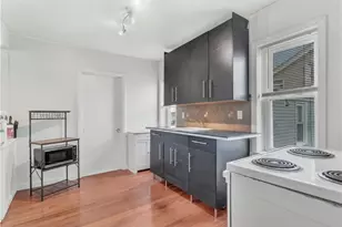 256 High St, Pawtucket, RI 02860 - Photo 16