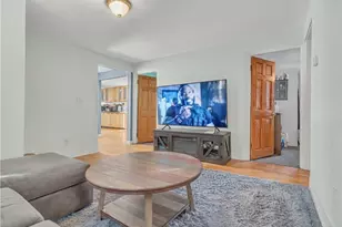 256 High St, Pawtucket, RI 02860 - Photo 24