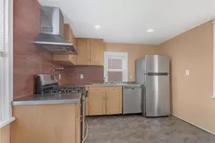 256 High St, Pawtucket, RI 02860 - Photo 22