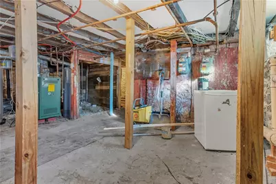 256 High Street, Pawtucket, RI 02860 - Photo 34