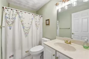 180 Spencer Woods Dr, Warwick, RI 02818 - Photo 22