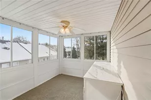 180 Spencer Woods Dr, Warwick, RI 02818 - Photo 18