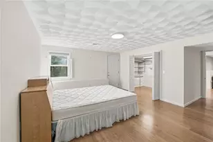 180 Spencer Woods Dr, Warwick, RI 02818 - Photo 38