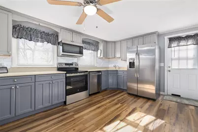 110 Tiernan Avenue, Warwick, RI 02886 - Photo 18