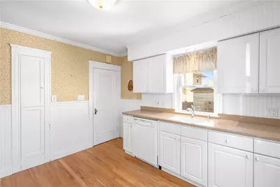 55 Melrose Drive, Cranston, RI 02910 - Photo 10