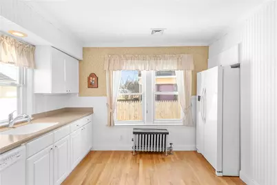 55 Melrose Drive, Cranston, RI 02910 - Photo 12