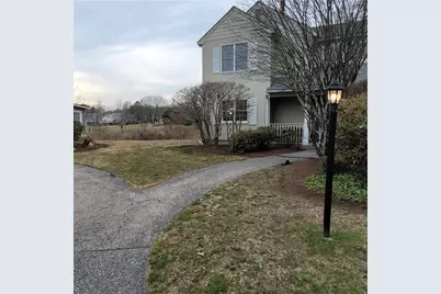 48 Arnold Court #A, North Providence, RI 02904 - Photo 4