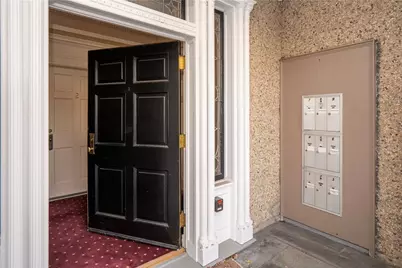 1 Oakwood Terrace #7, Newport, RI 02840 - Photo 6