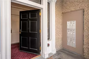 1 Oakwood Terrace, Newport, RI 02840 - Photo 6