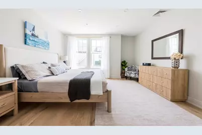 10 Brown & Howard #101, Newport, RI 02840 - Photo 8