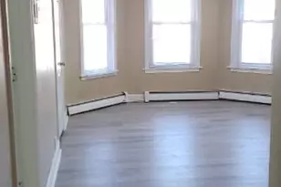 38 Glenham St, Providence, RI 02907 - Photo 2