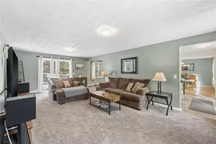 13 Beverly Ann Dr, Hopkinton, RI 02832 - Photo 4