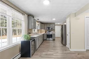 13 Beverly Ann Dr, Hopkinton, RI 02832 - Photo 14