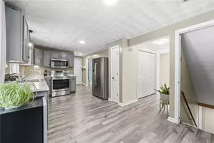 13 Beverly Ann Dr, Hopkinton, RI 02832 - Photo 10