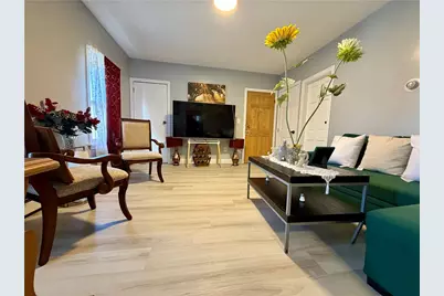 162 Washington Street, Central Falls, RI 02863 - Photo 4