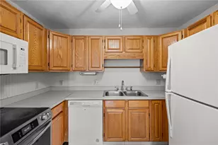 1800 Douglas Ave, North Providence, RI 02904 - Photo 4