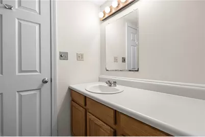 1800 Douglas Avenue #310, North Providence, RI 02904 - Photo 12