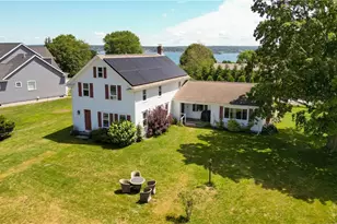 20 Borden Farm Rd, Portsmouth, RI 02871 - Photo 2