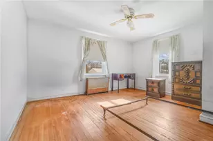 131 Pawtuxet Terrace, West Warwick, RI 02893 - Photo 18