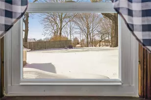 131 Pawtuxet Terrace, West Warwick, RI 02893 - Photo 8