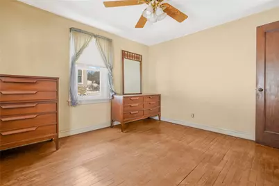 131 Pawtuxet Terrace, West Warwick, RI 02893 - Photo 14