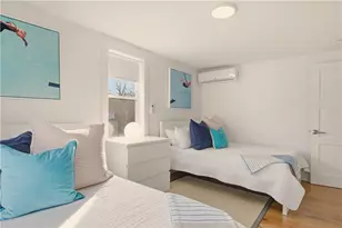 59 Houston Ave, Newport, RI 02840 - Photo 28