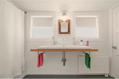 59 Houston Avenue, Newport, RI 02840 - Photo 32