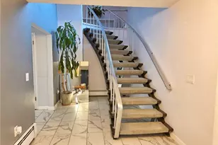 141 Glen Ridge Rd, Cranston, RI 02920 - Photo 16