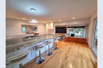 141 Glen Ridge Road, Cranston, RI 02920 - Photo 10