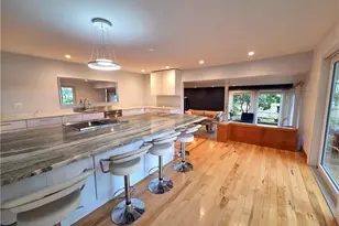 141 Glen Ridge Rd, Cranston, RI 02920 - Photo 10